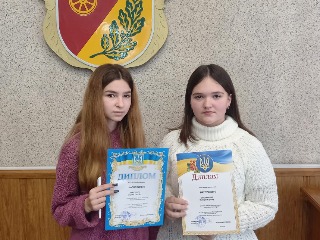 Молодіжна сесія у форматі дебатного турніру